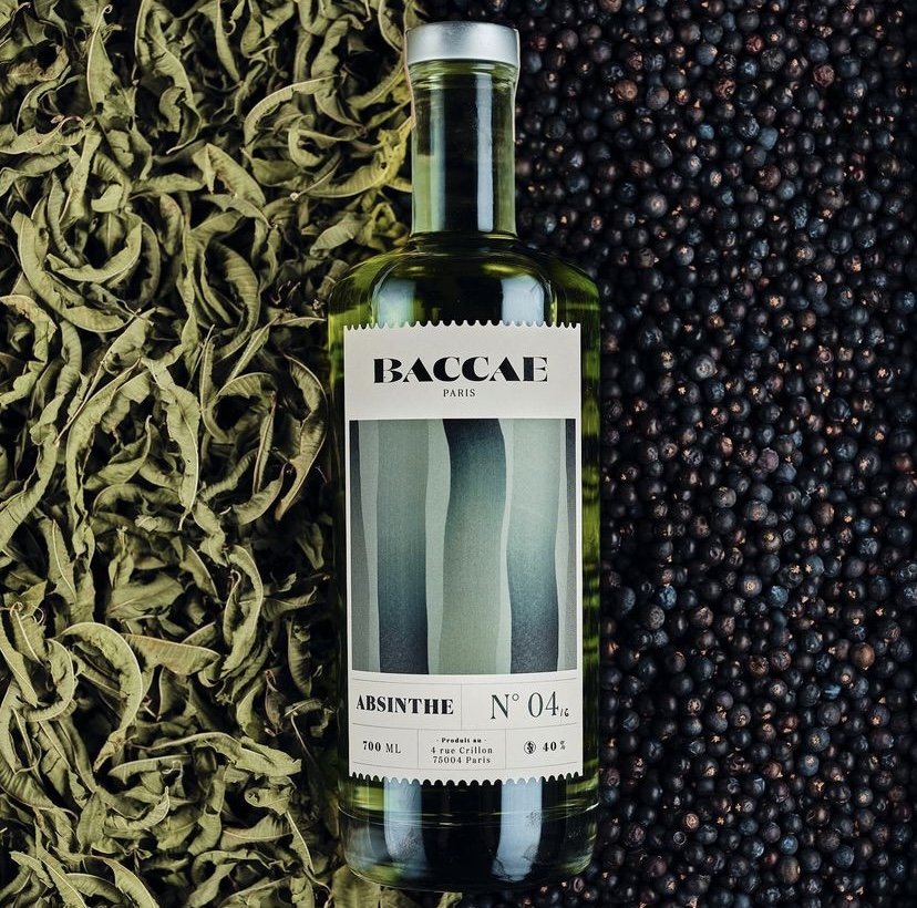 Bouteille d'absinthe de la marque Baccae