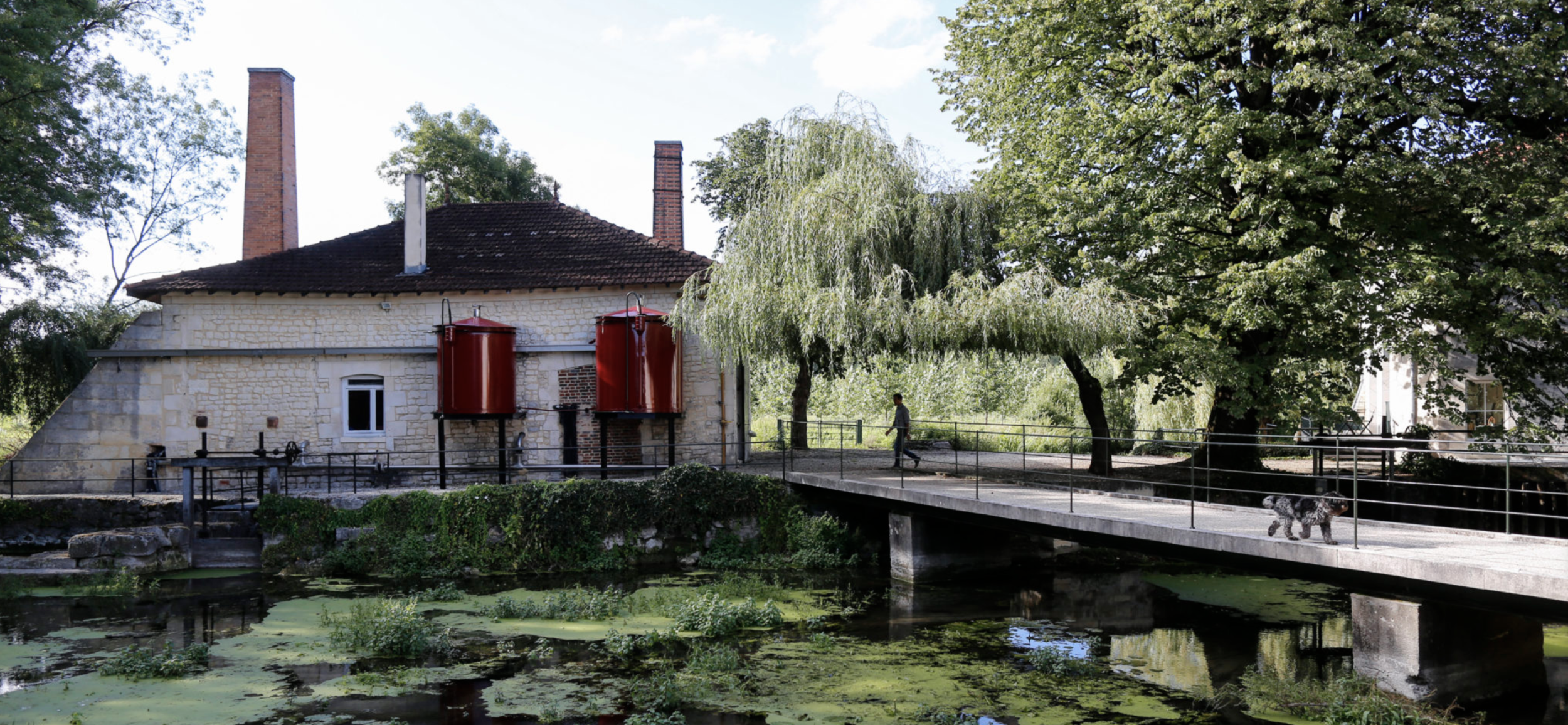 famille naud distillerie janvier