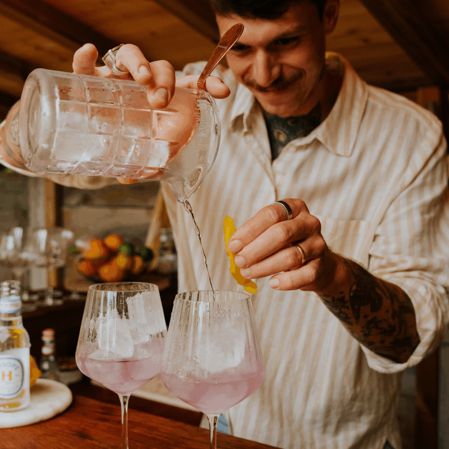 Frais et fruité, un cocktail dont on ne se lasse pas à base de notre tonic fleur de sureau et du gin moonharbour