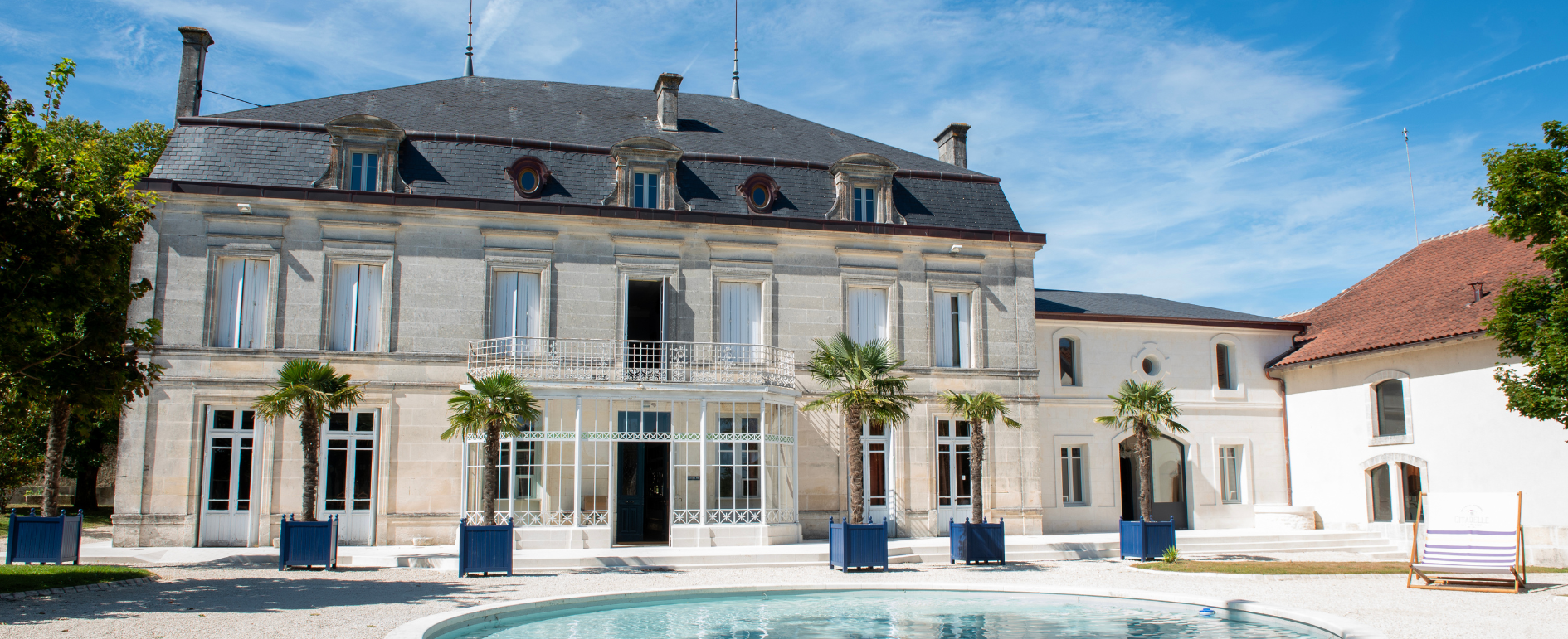 Le chateau de Bonbonnet, distillerie de la Maison Ferrand