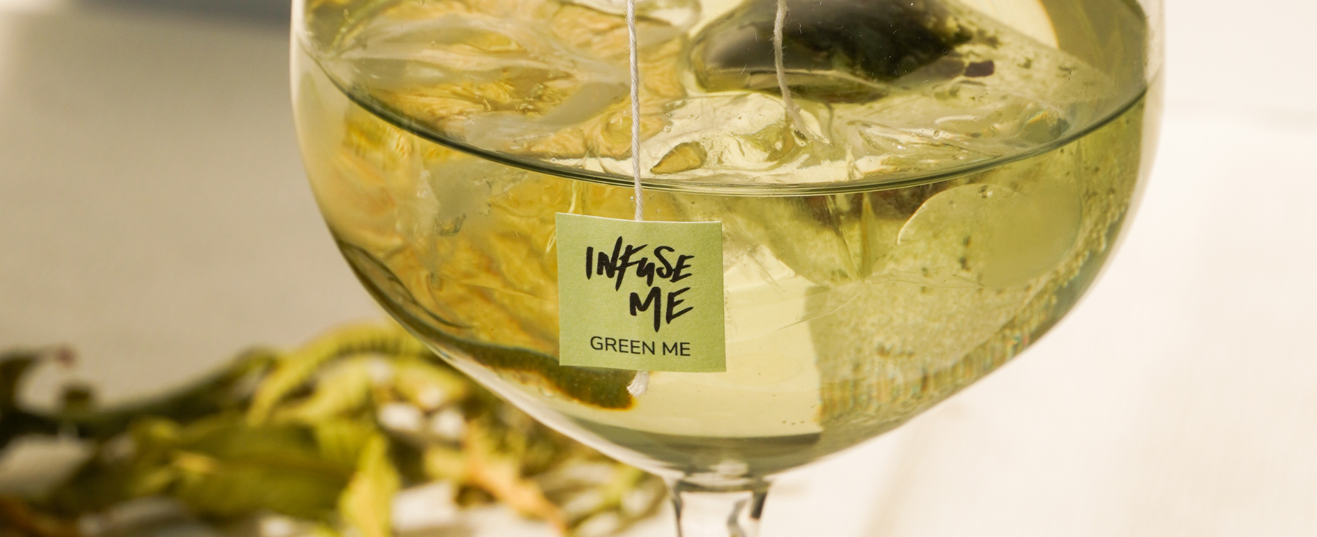Cocktail avec "Green Me" de Infuse Me & le Tonic Water Concombre Hysope